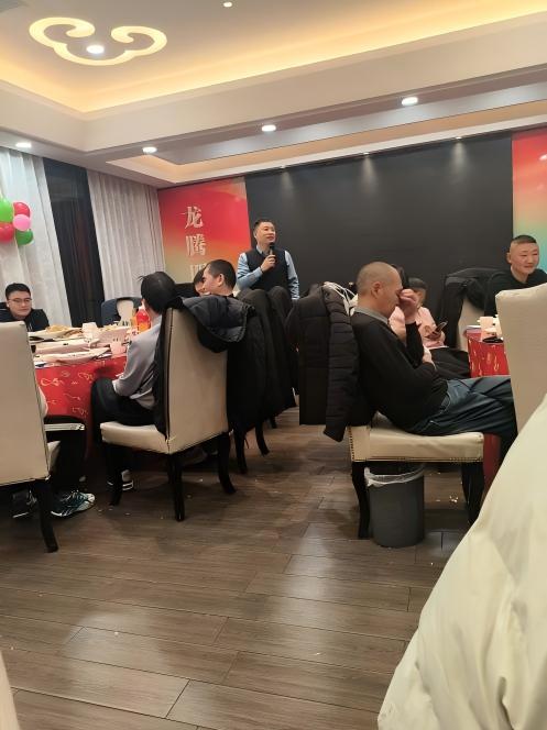 Festeggia il 20° anniversario di Yilida